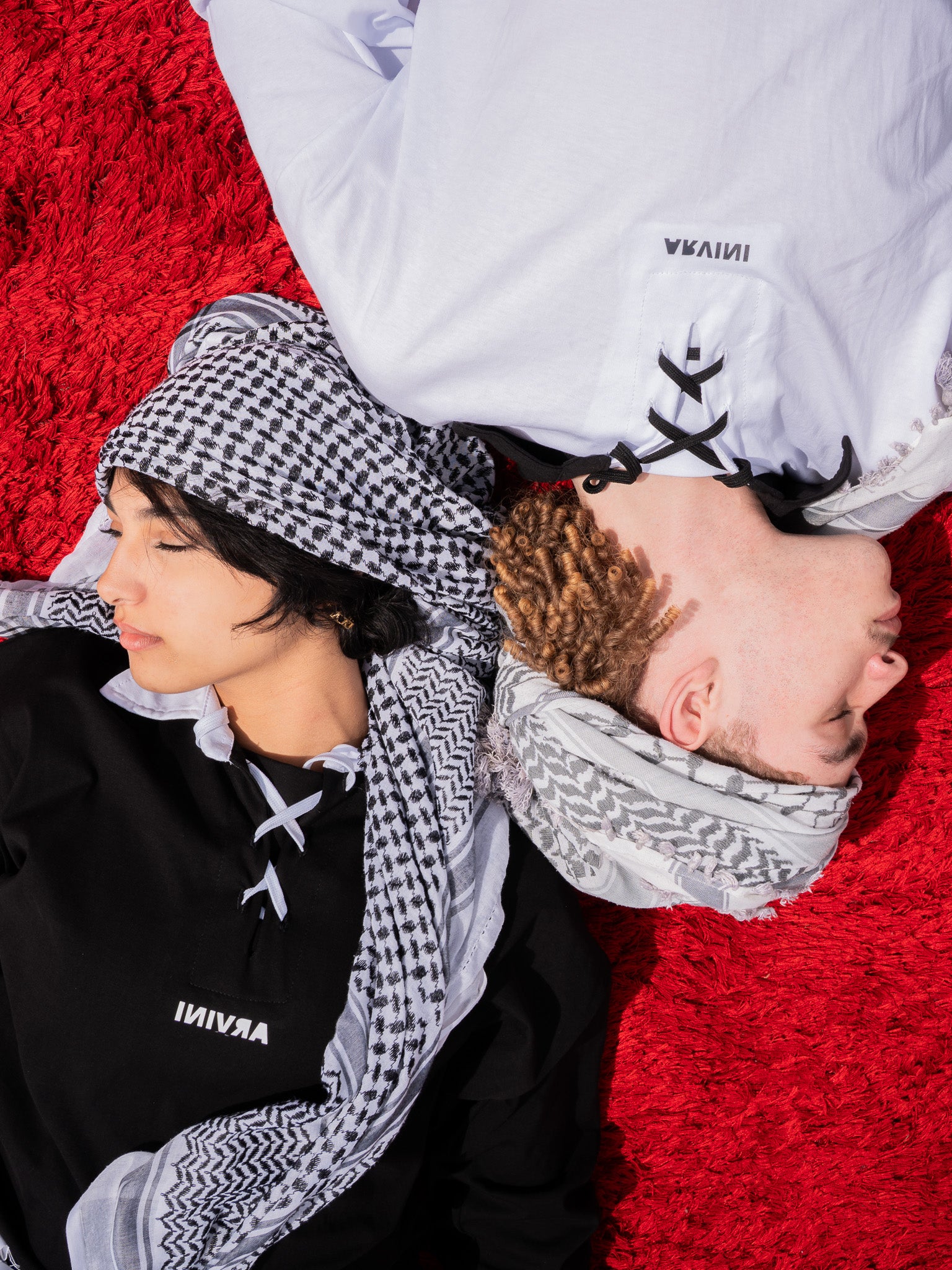 White&black SweatShirt